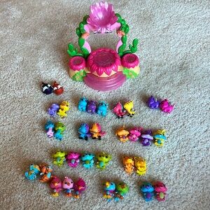 Hatchimals Colleggtibles - Massive TWIN Lot plus Bonus Accessory - 34 Figures